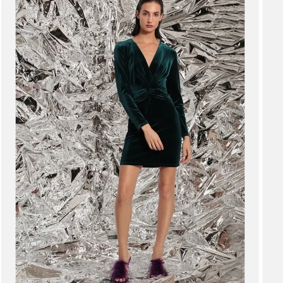 Donna Morgan | Dresses | Donna Morgan Mini With Front Waist Twist | Poshmark